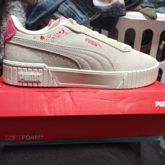 NIB pumas - Picture 4 of 10